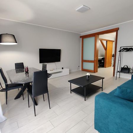Delph'S House Apartment Catania Exterior photo