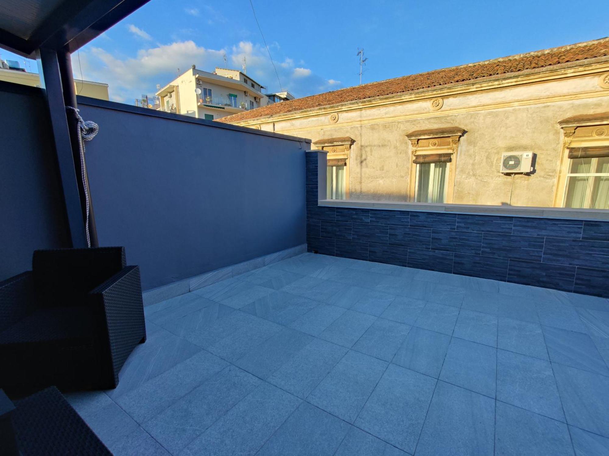 Delph'S House Apartment Catania Exterior photo